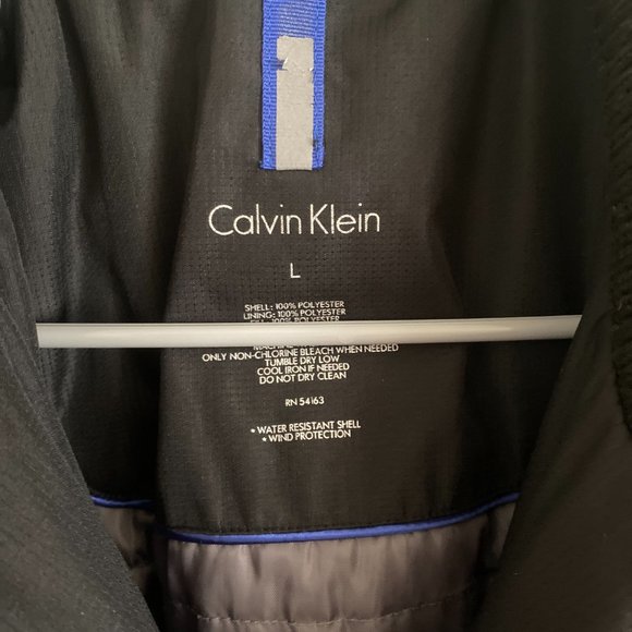 Calvin Klein Heavy Winter Jacket - Picture 3 of 6